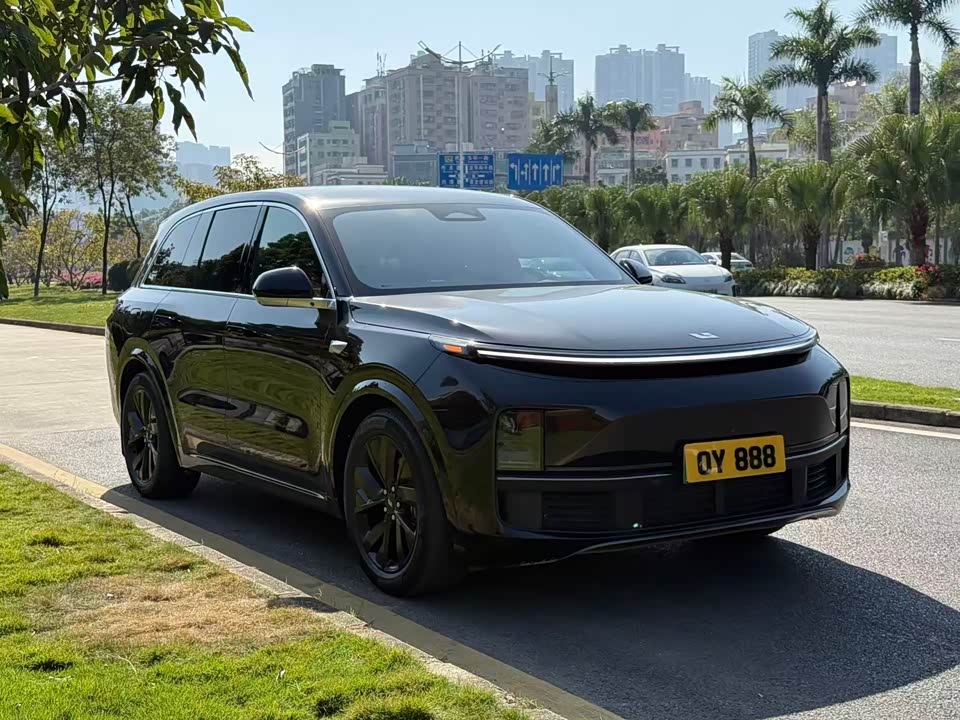 Li Auto Ideal L8