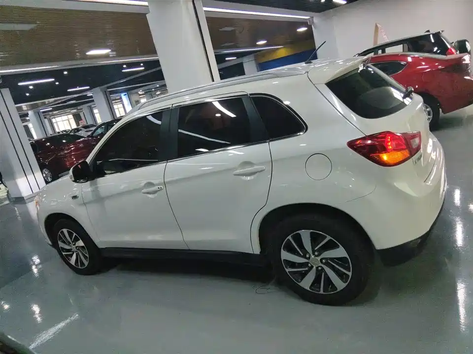 Mitsubishi Jinxuan ASX