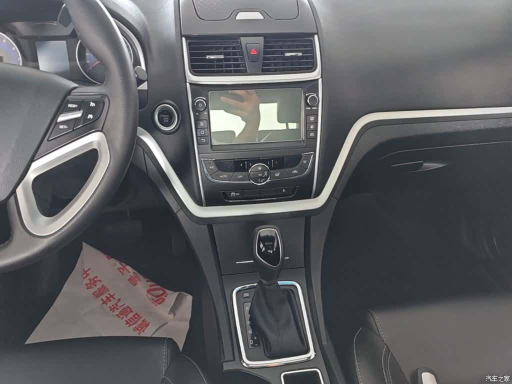 Geely Emgrand, 2016 13