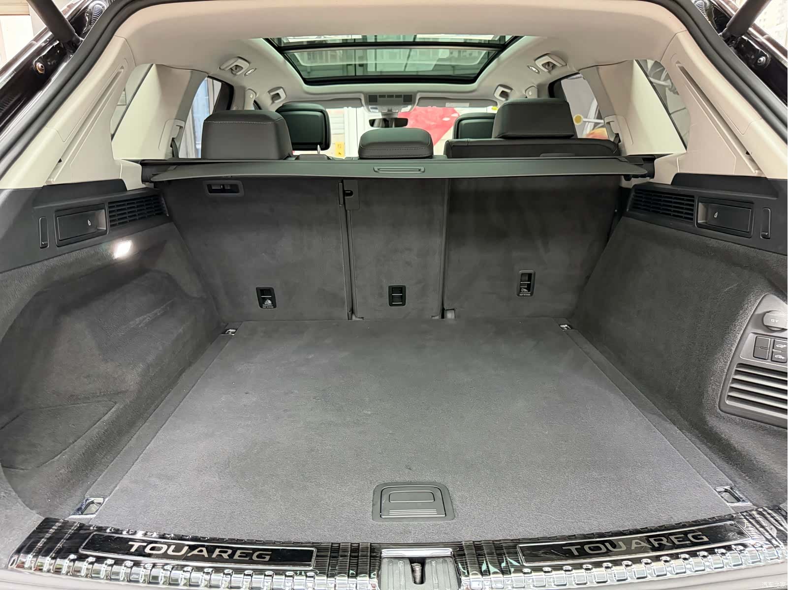 Volkswagen Touareg, 2019 8