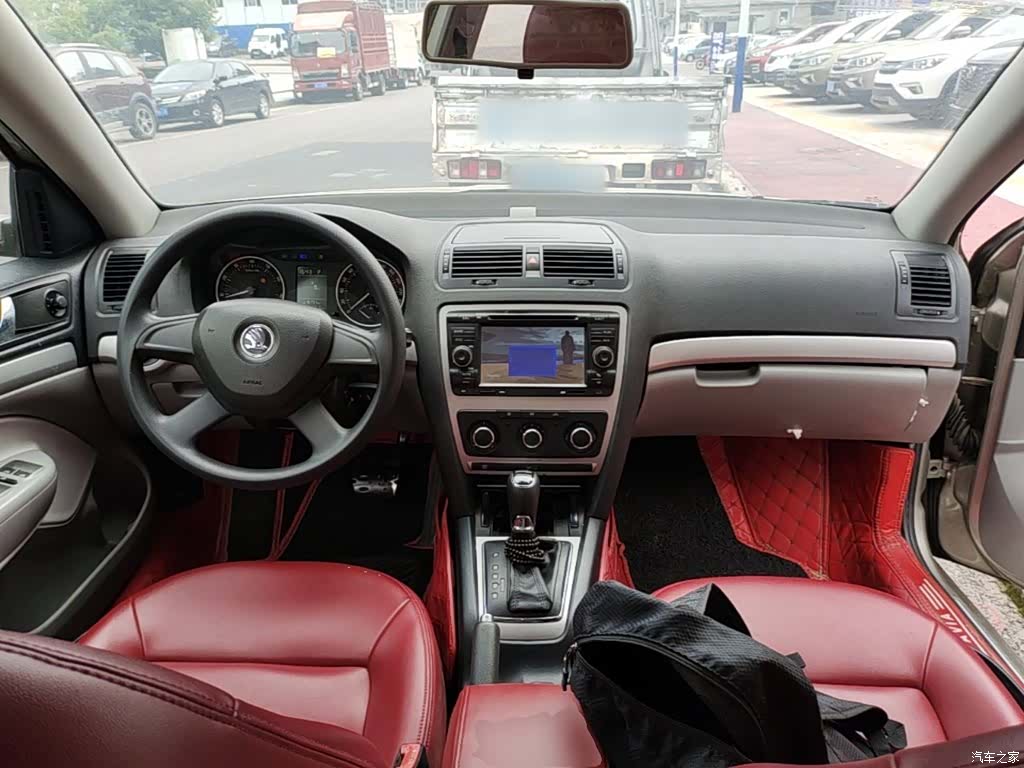 Skoda Octavia, 2014 10