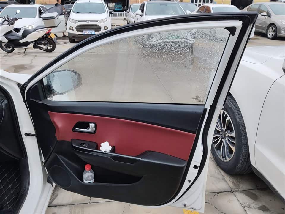Kia K2 Kia K2