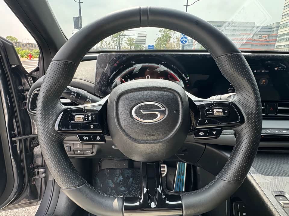 Trumpchi Shadow Leopard