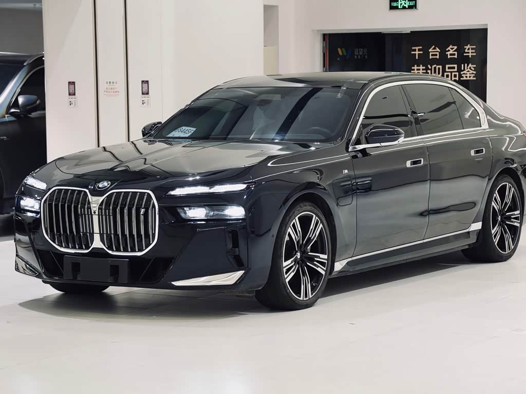 BMW i7 2023 eDrive50L Premium M Sport