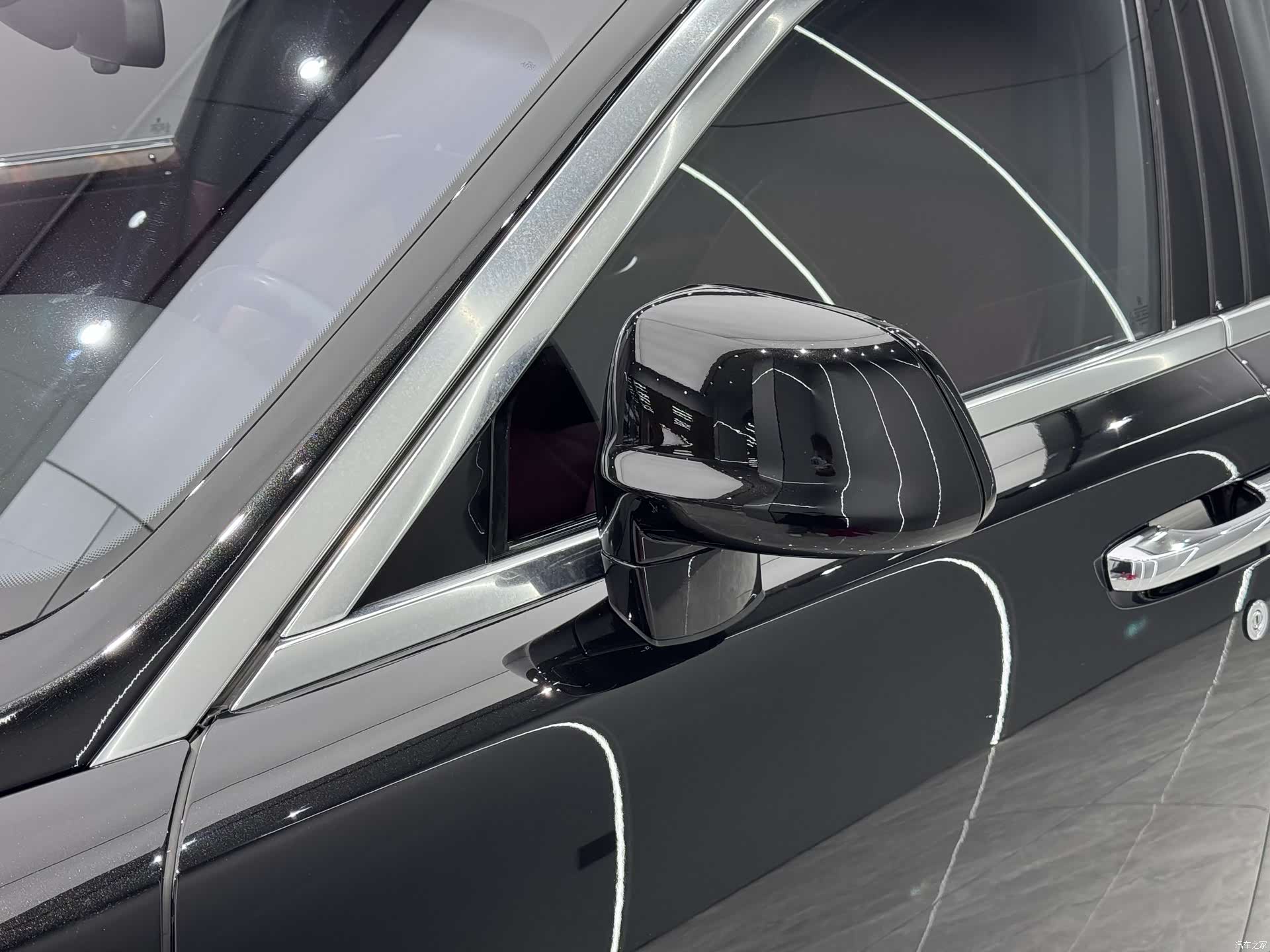 Rolls-Royce Ghost, 2014 9