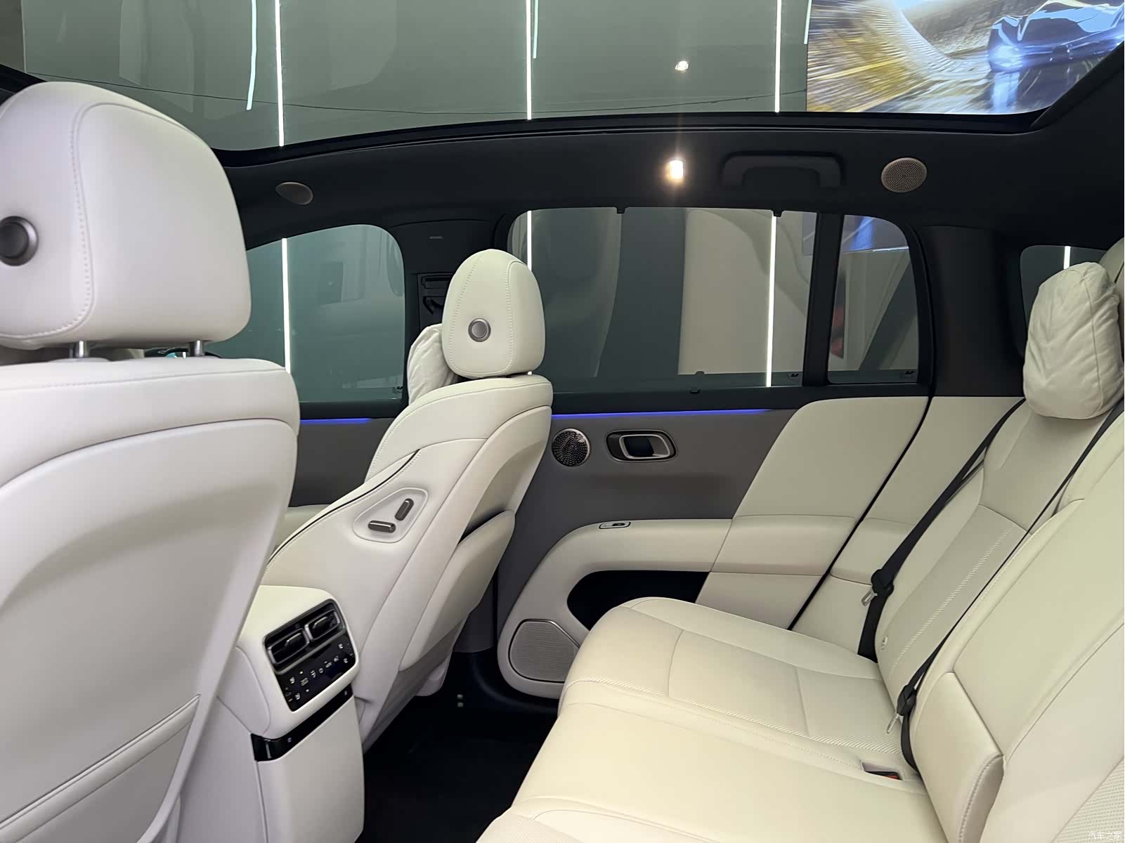 Li Auto i6, 2025 8