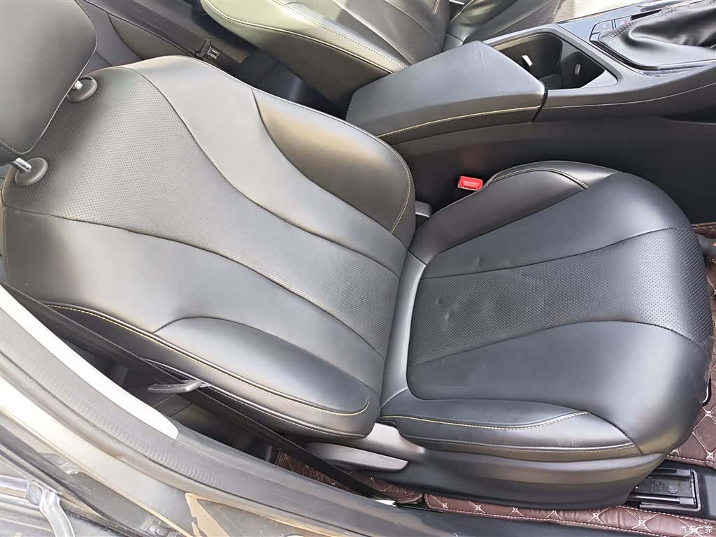 Roewe i5, 2021 25