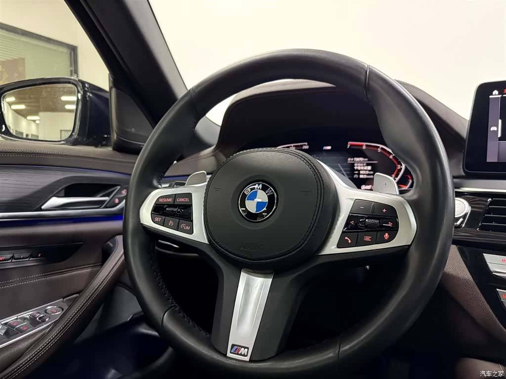 BMW 5 Series, 2021 13