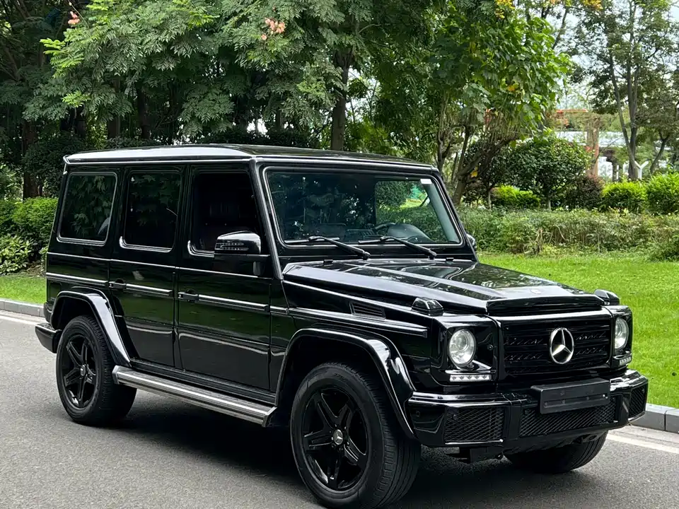 Mercedes-Benz G-class