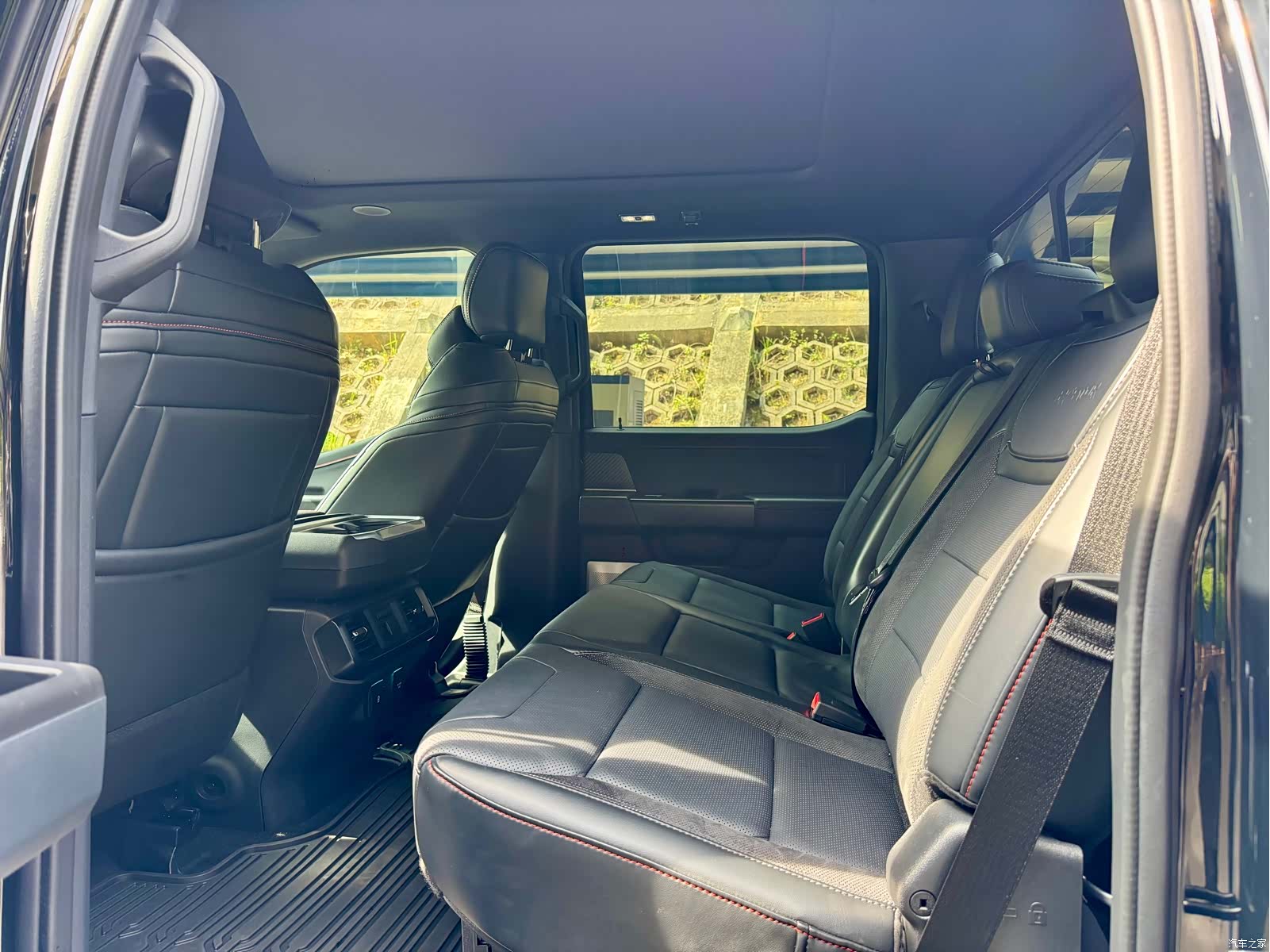 Ford F-150, 2025 13