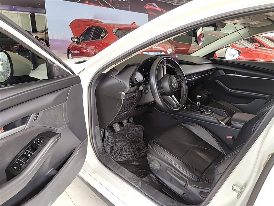 Mazda 3 Angkesaila Mazda 3 Angkesaila