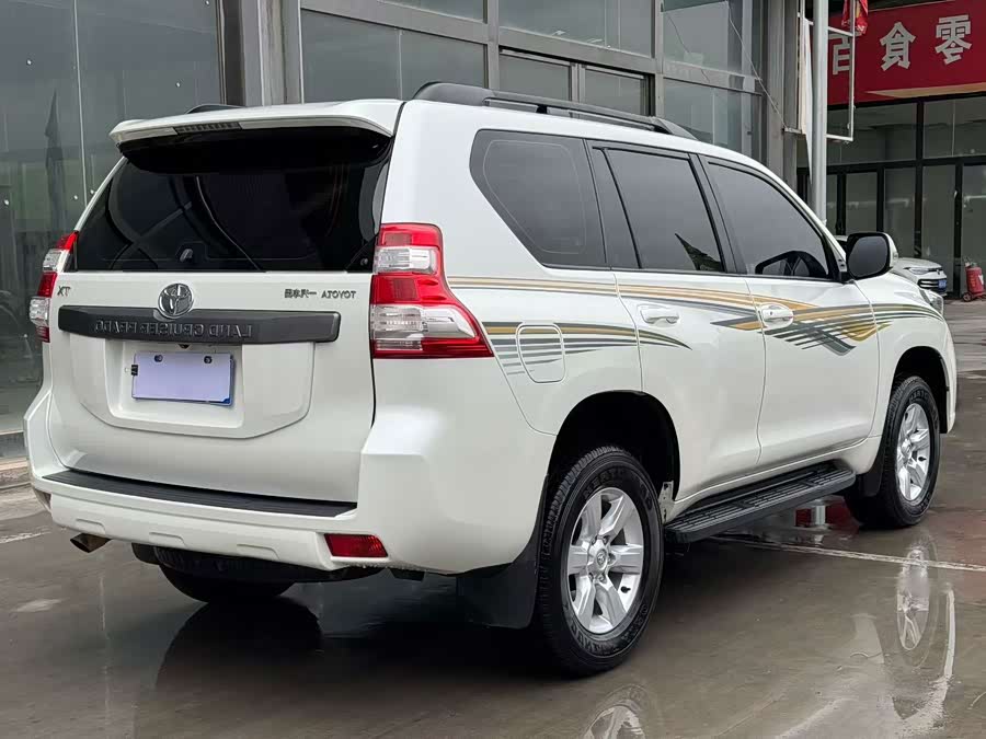 Toyota Prado 2017, фото 6