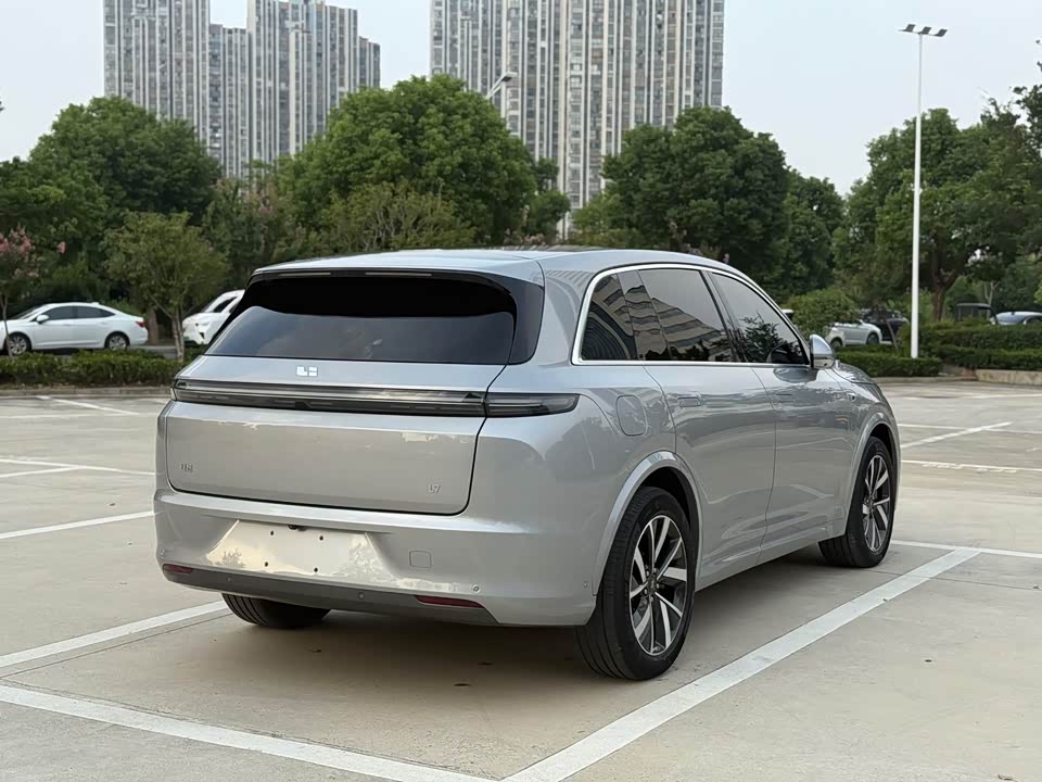 Li Auto Ideal L7