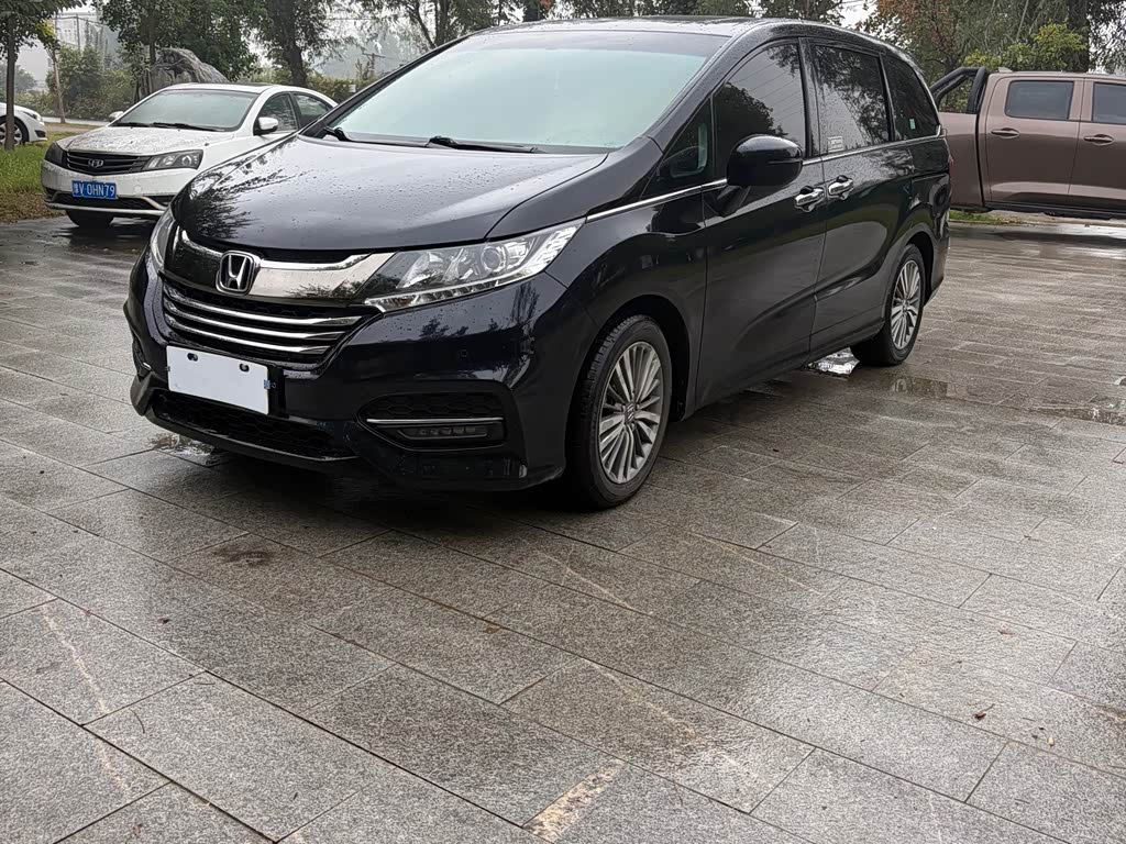 Honda Odyssey 2018 2.4L Luxury