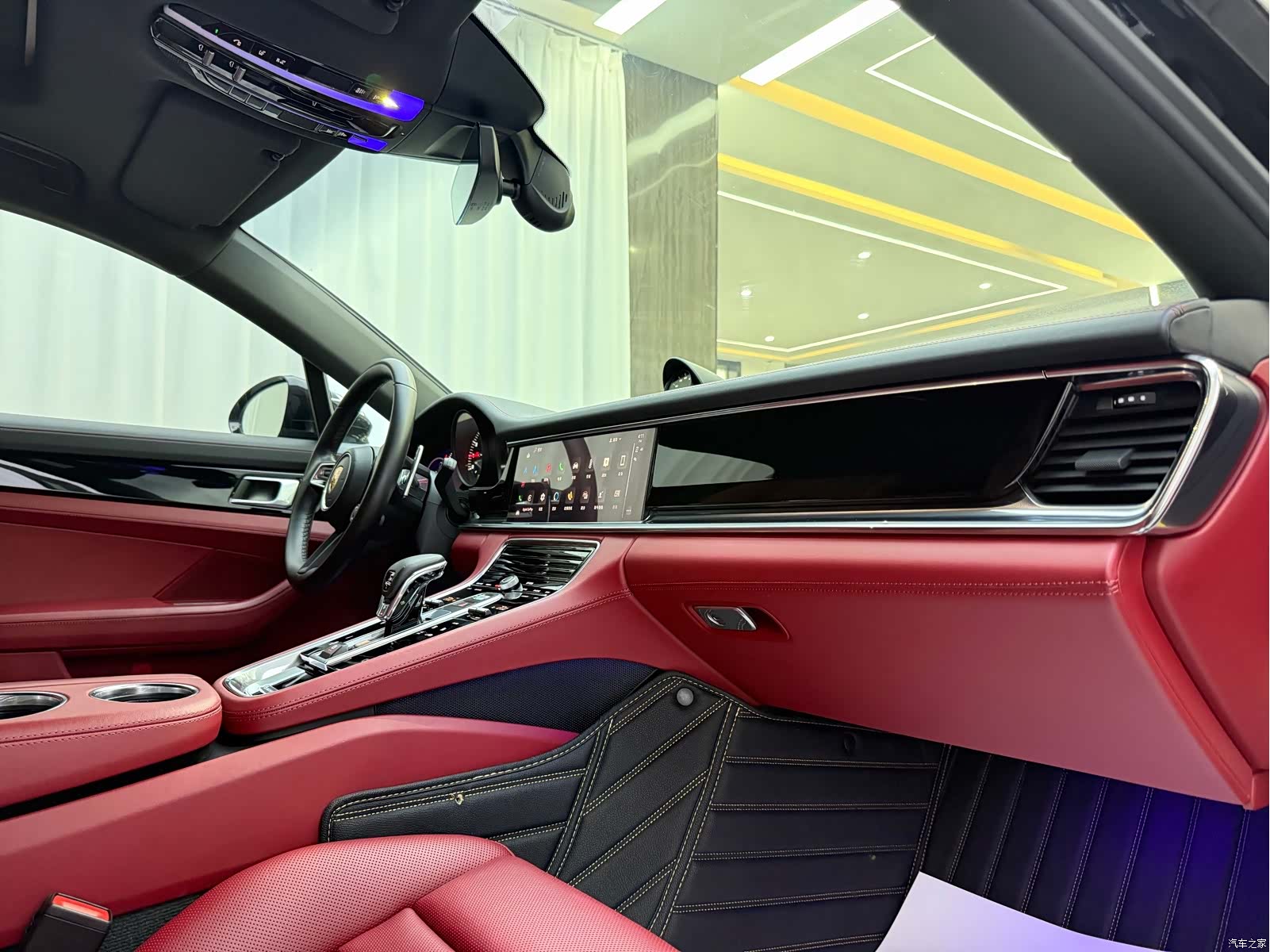 Porsche Panamera, 2022 7