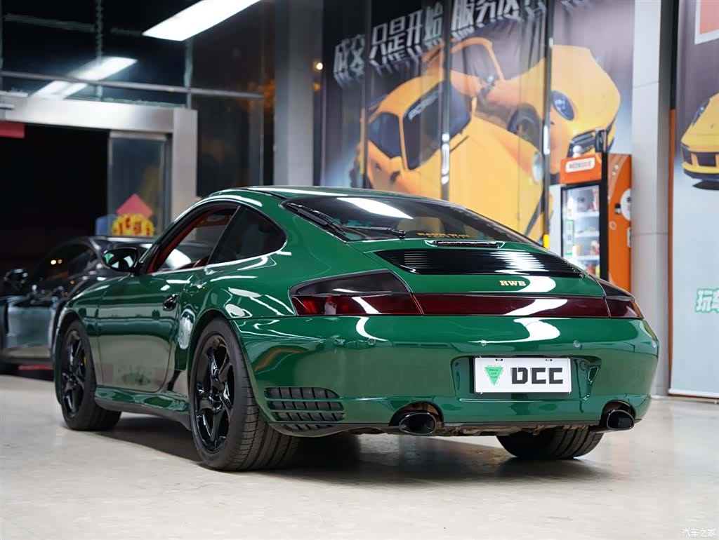 Porsche 911, 2004 2
