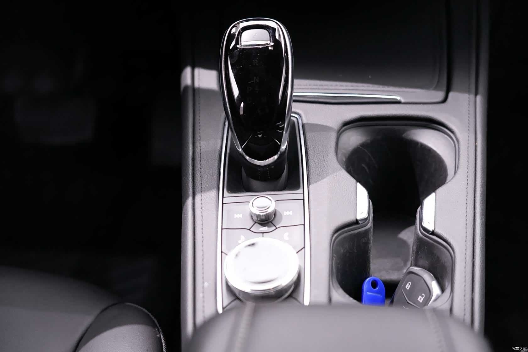 Cadillac XT4, 2023 27