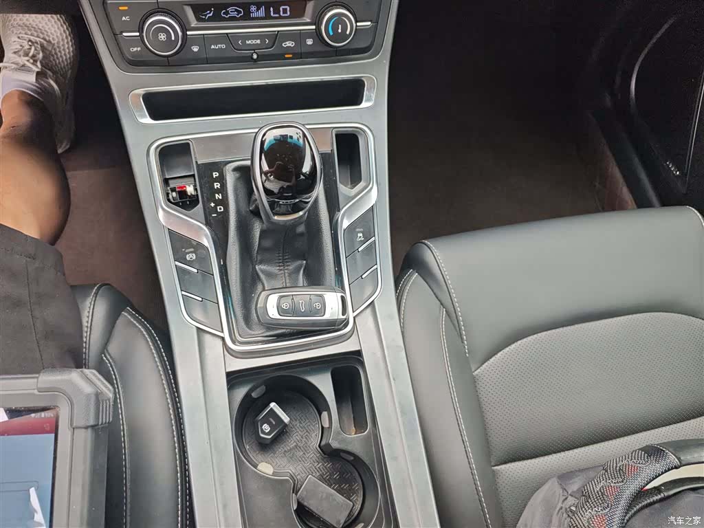 Geely Emgrand, 2018 14