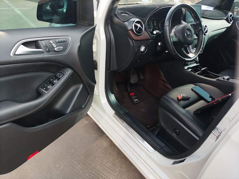 Mercedes-Benz Class B