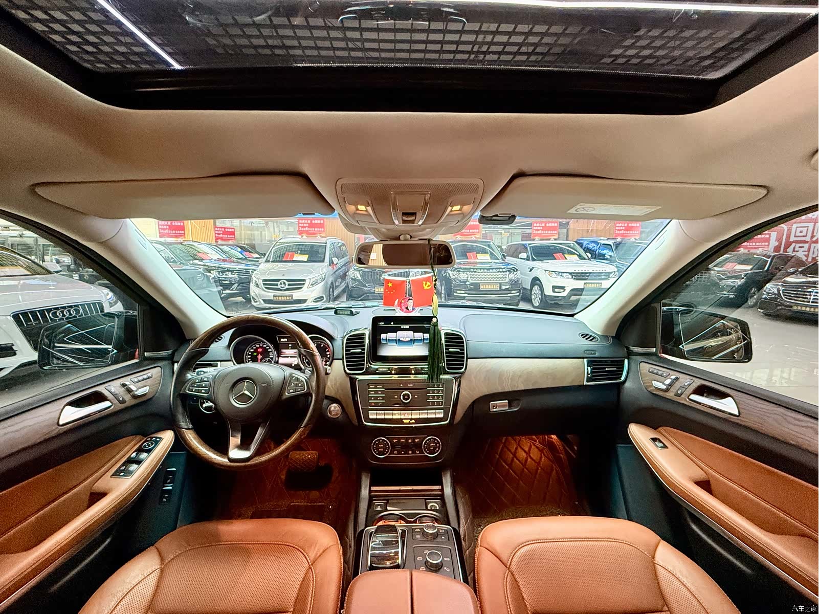 Mercedes-Benz GLS, 2016 12