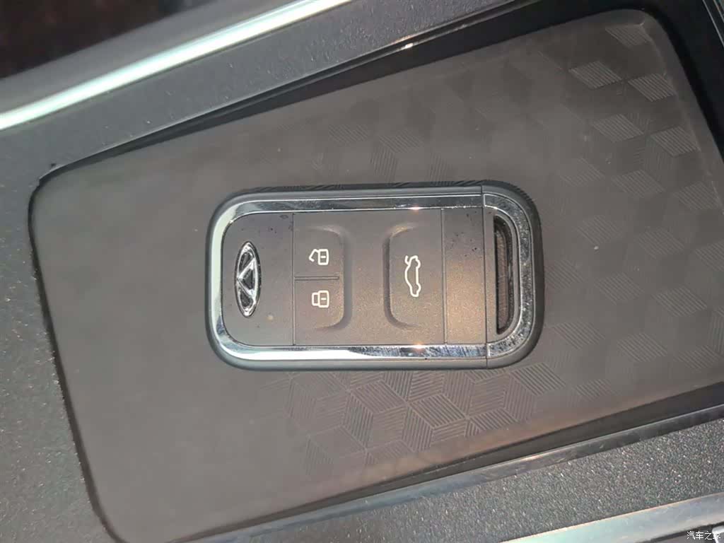 Chery Tiggo 8, 2021 9
