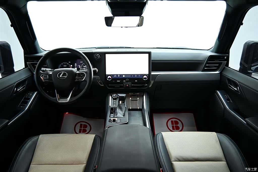 Lexus GX, 2025 14