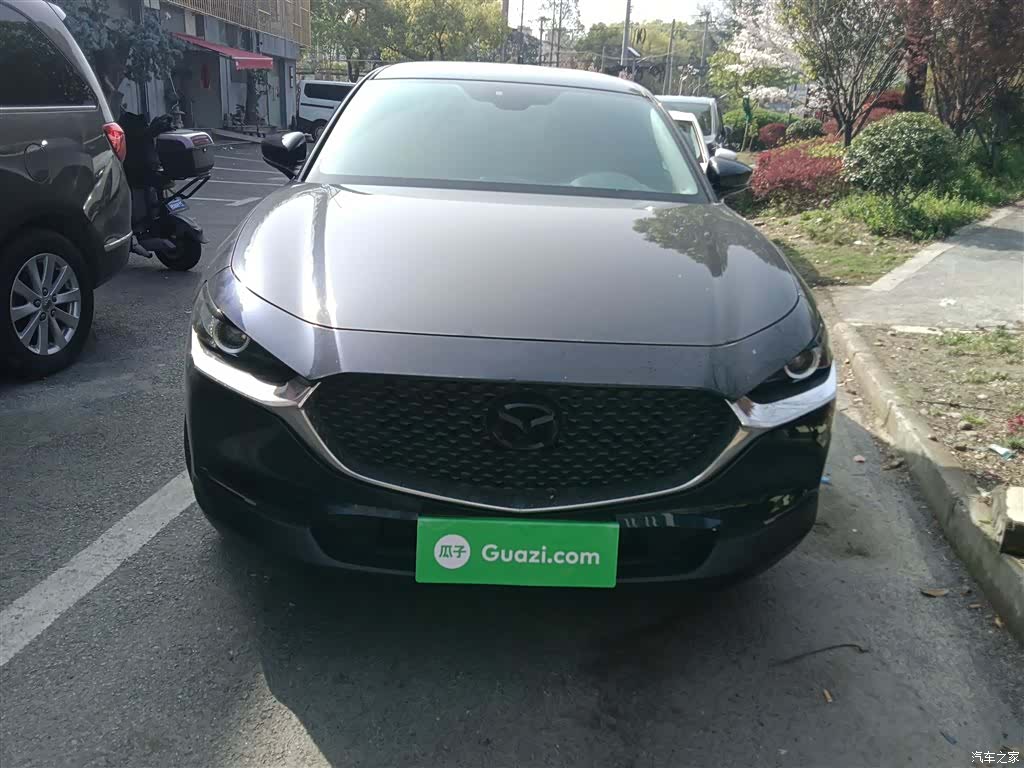 Mazda CX-30, 2023 3