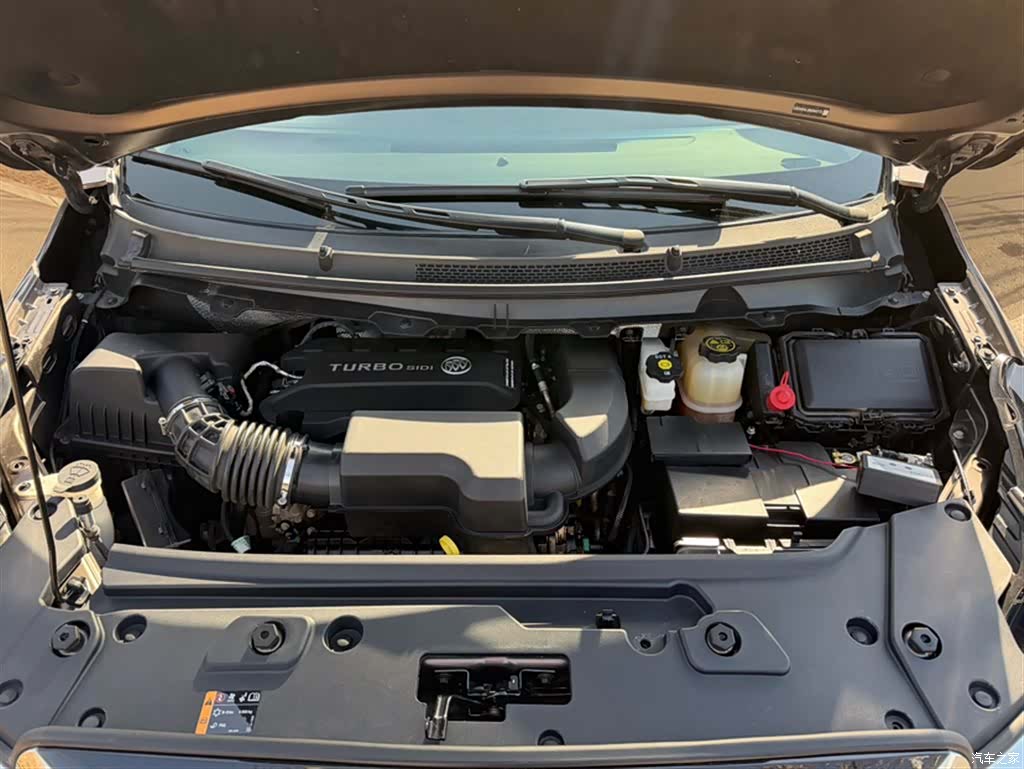 Buick GL8, 2023 15