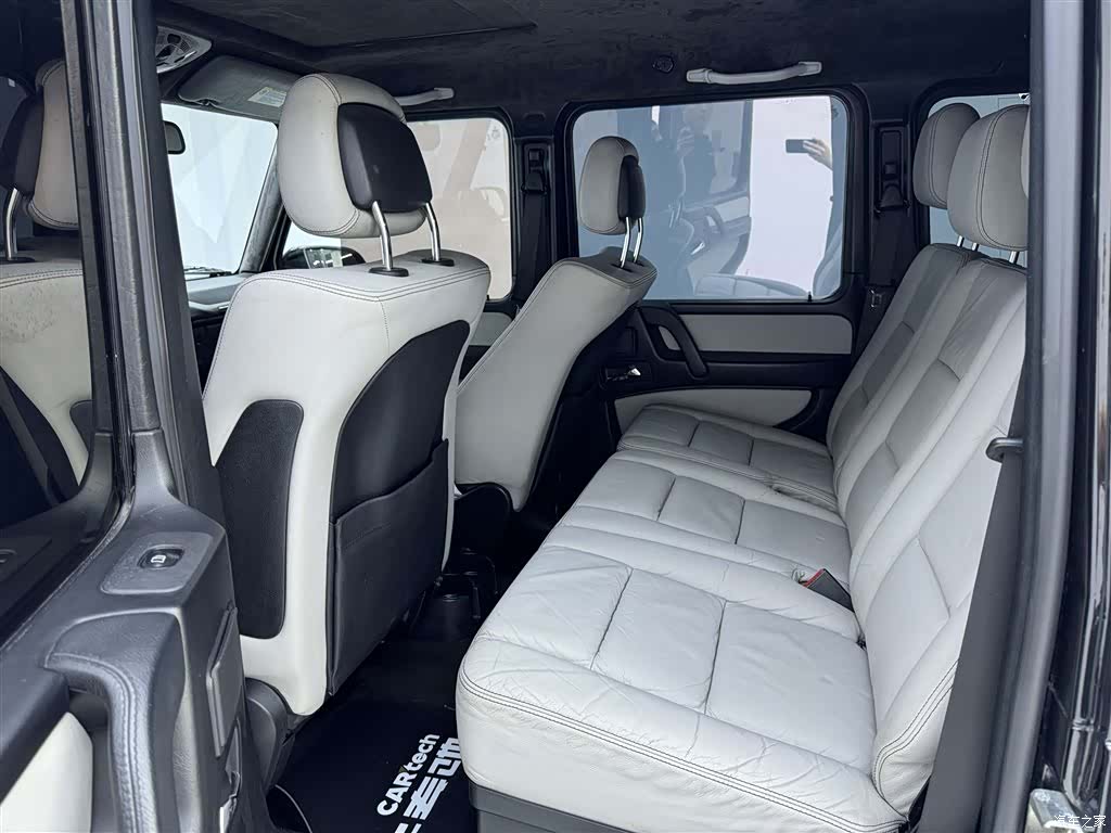 Mercedes-Benz G-Class, 2010 20