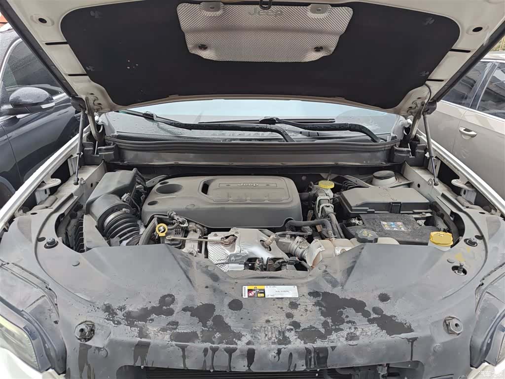 Jeep Cherokee, 2019 16