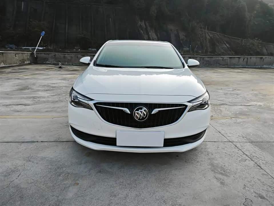 Buick Yinglang