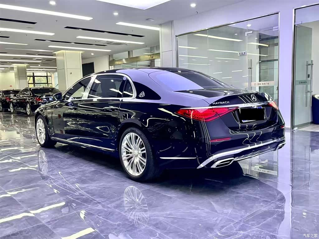 Maybach S-Class, 2022 все фото
