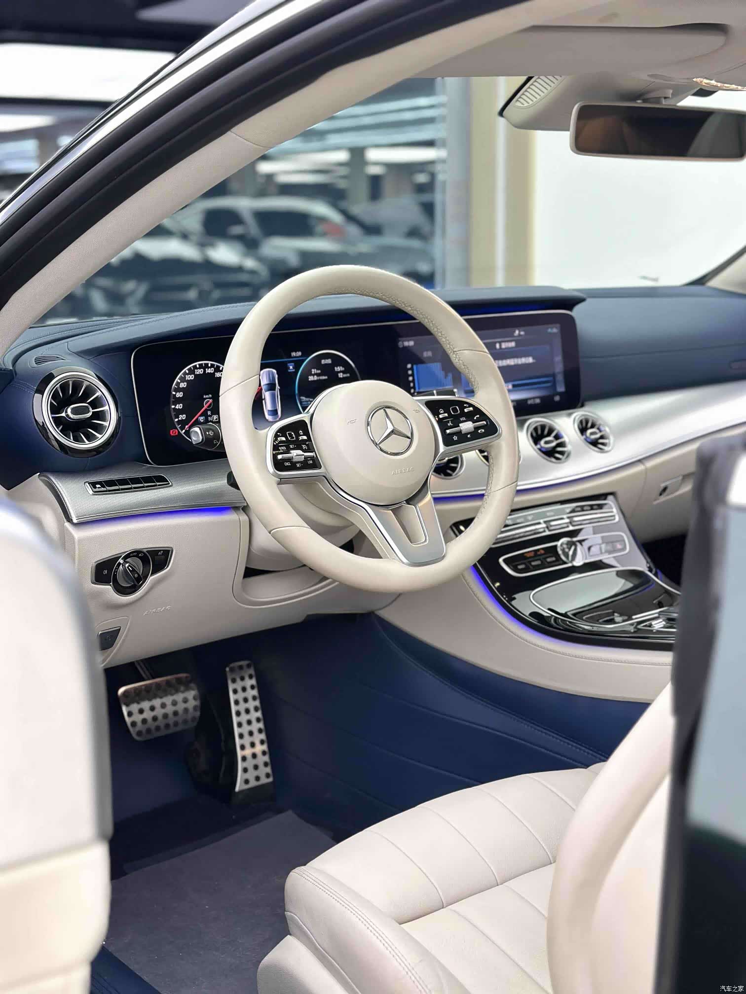 Mercedes-Benz E-Class, 2020 все фото