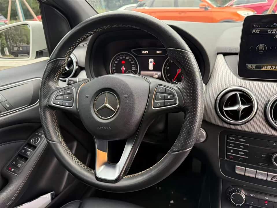 Mercedes-Benz Class B