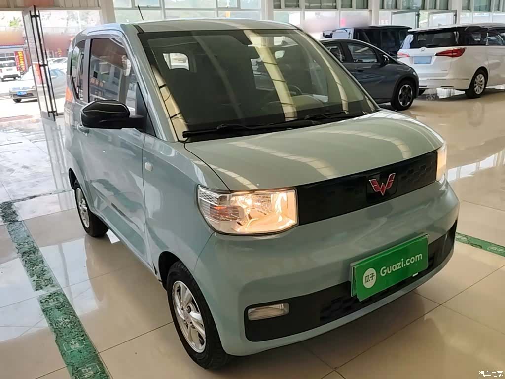 Wuling MINIEV, 2020 4