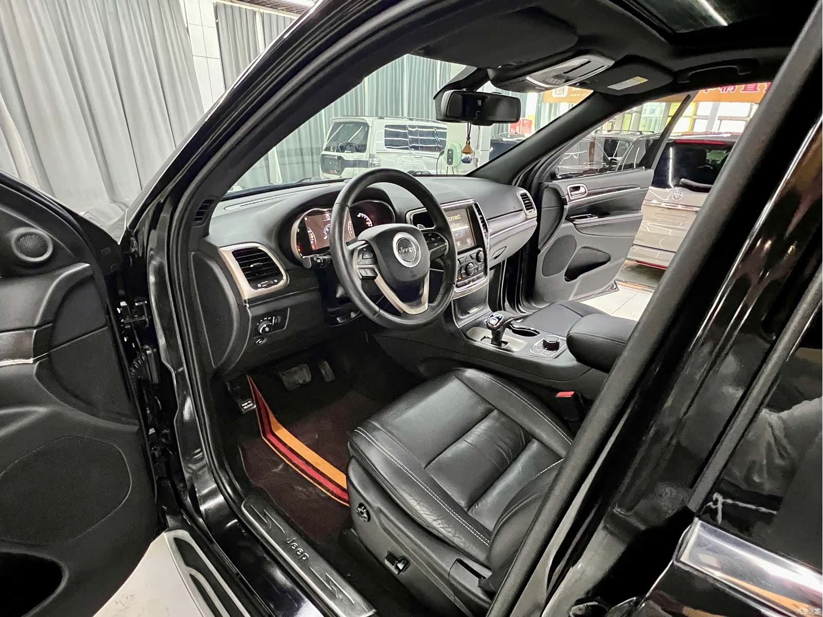 Jeep Grand Cherokee, 2017 9