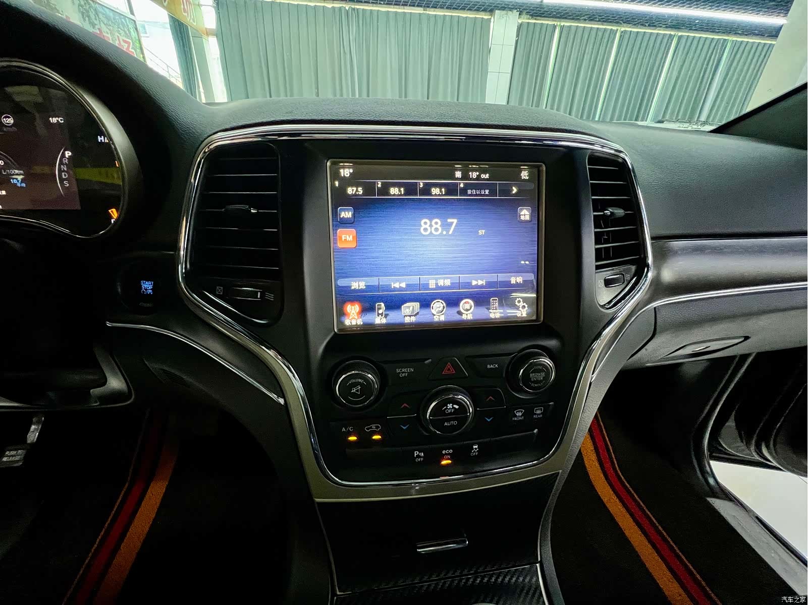 Jeep Grand Cherokee, 2017 18
