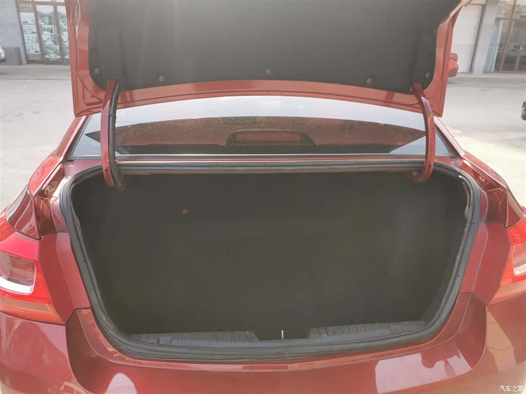 Chevrolet SL, 2016 19