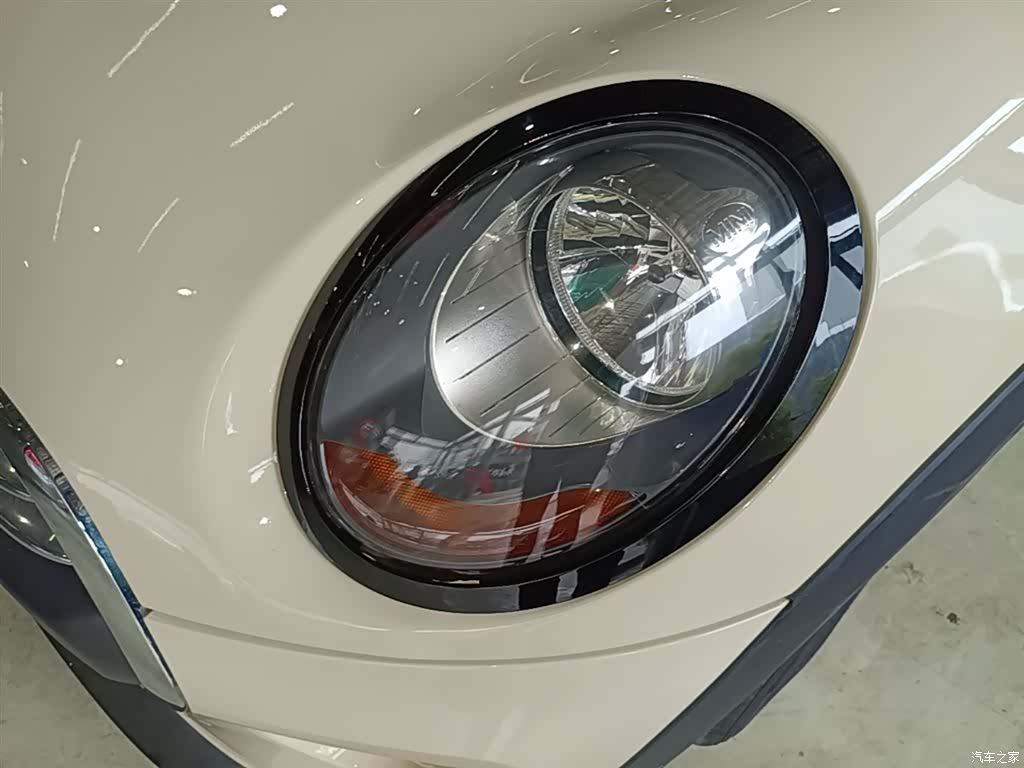 Mini ONE, 2015 24