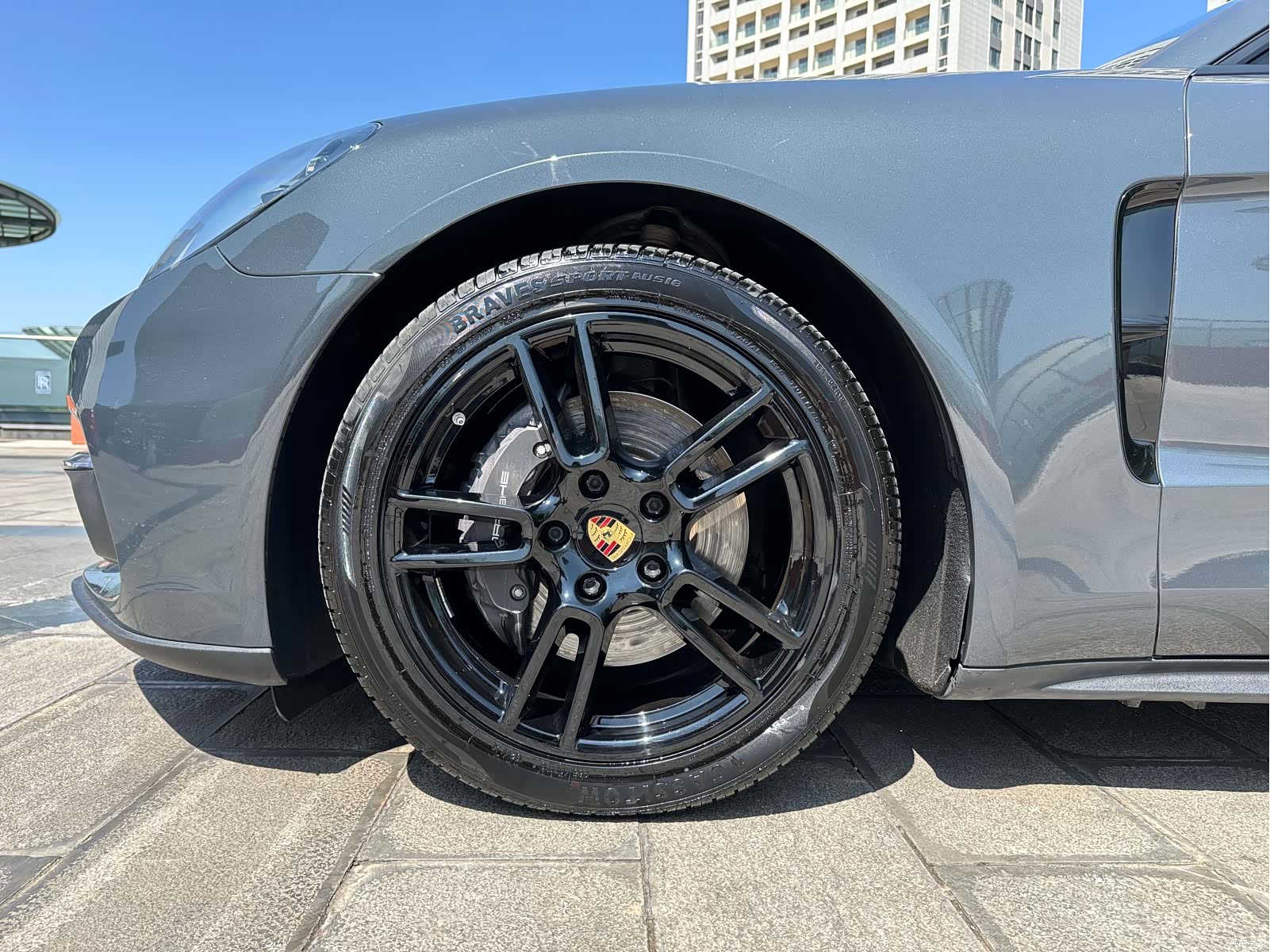 Porsche Panamera, 2018 все фото