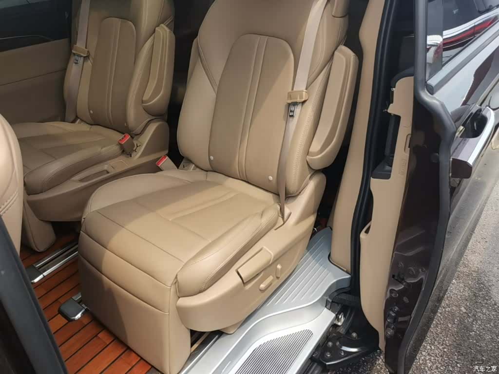 Buick GL8, 2020 17