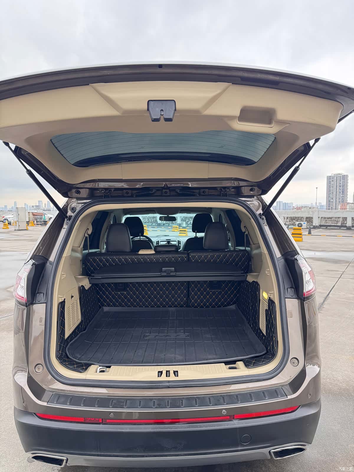 Ford Edge, 2016 9