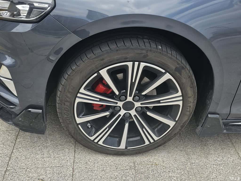Geely Preface, 2025 23
