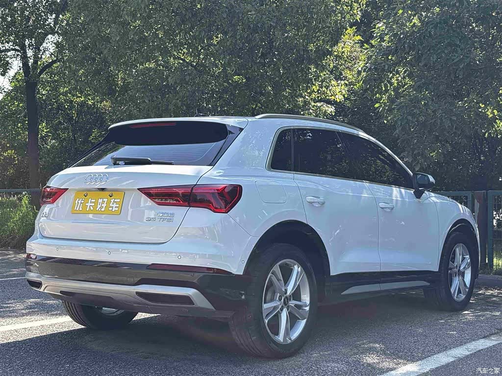 Audi Q3, 2023 6