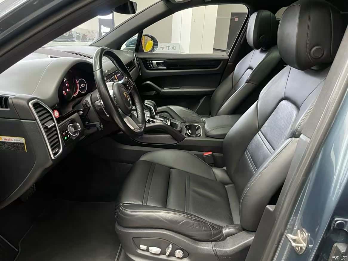 Porsche Cayenne, 2018 8