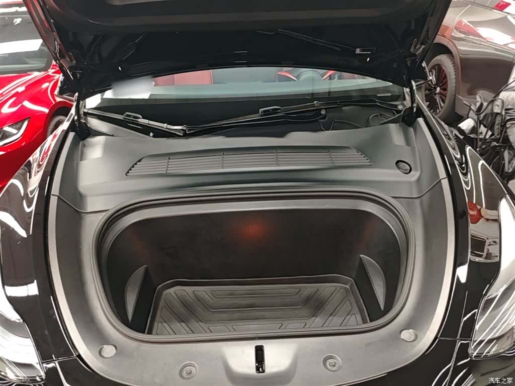 Tesla Model Y, 2021 20