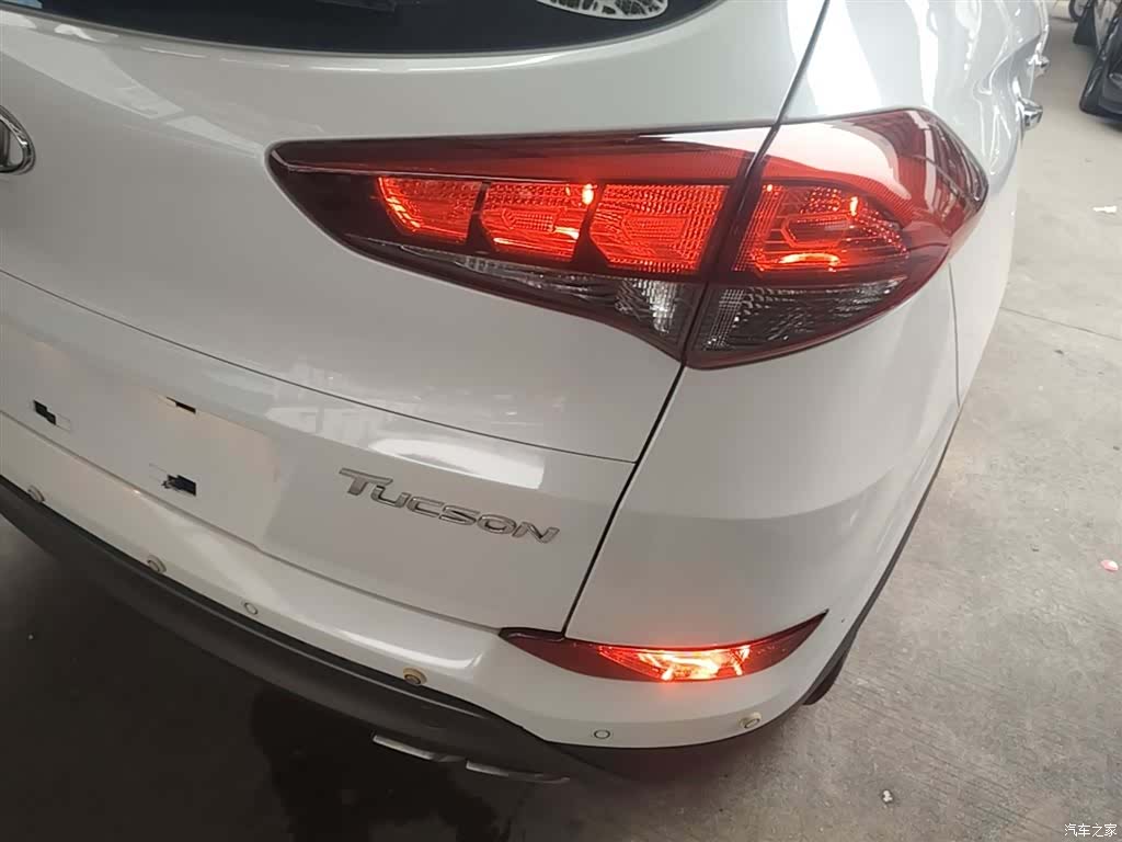 Hyundai Tucson, 2016 8