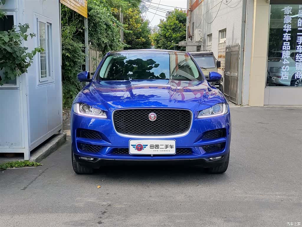 Jaguar F-PACE, 2017 2