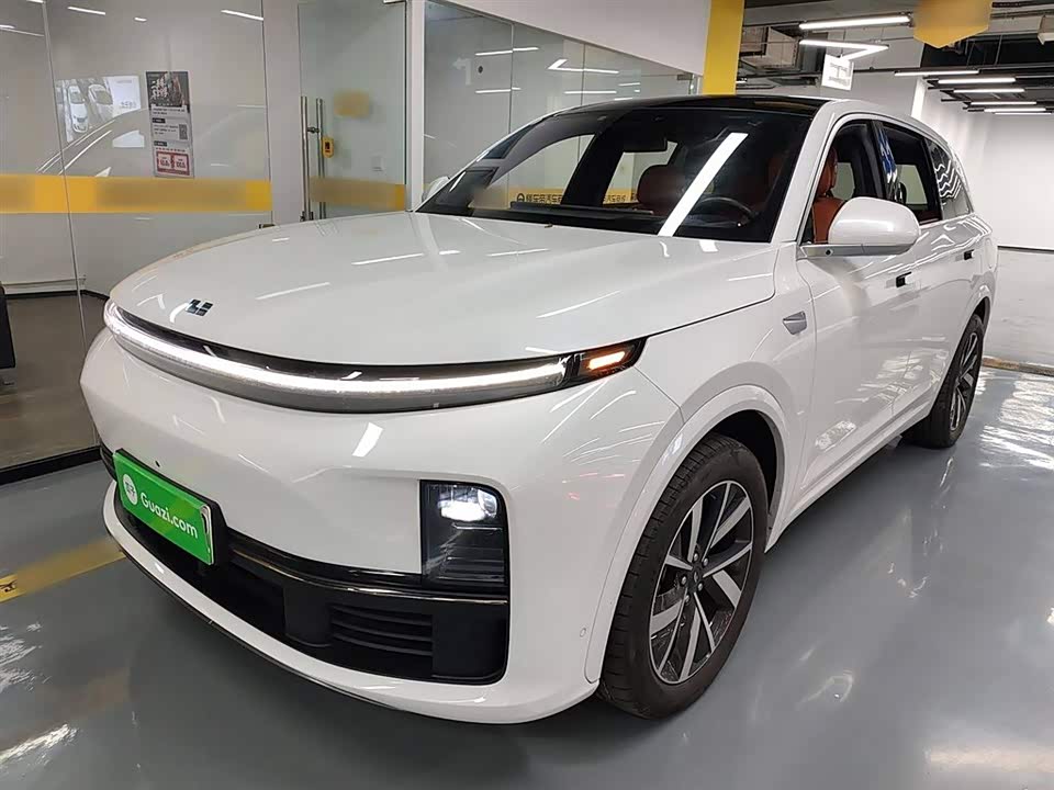 Li Auto Ideal L8