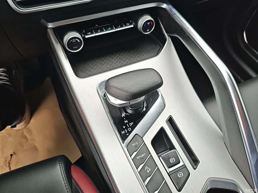 Geely Coolray, 2021 14